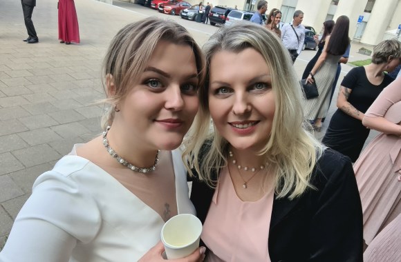 Donalda Meiželytė su dukra Juta / Asmeninio albumo nuotr.