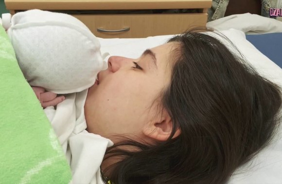 1-laida-gimdymas-natural-childbirth-giving-birth-in-hospital-from-0211-min