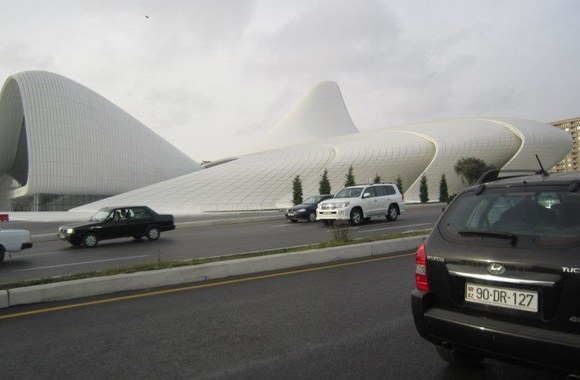 Egmontas Bžeskas ir Reda Gikytė dalyvavo tarptautiniame forume Baku