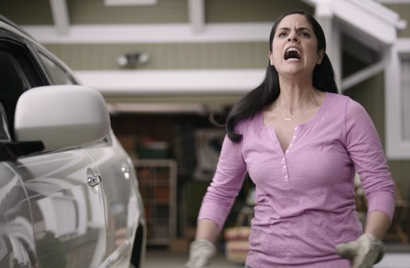 strong-woman-autozone-tv-commercial