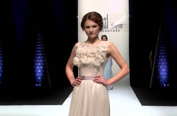 VIDEO kadras: „Inži\" Haute Couture 2014 -- 2015 kolekcija