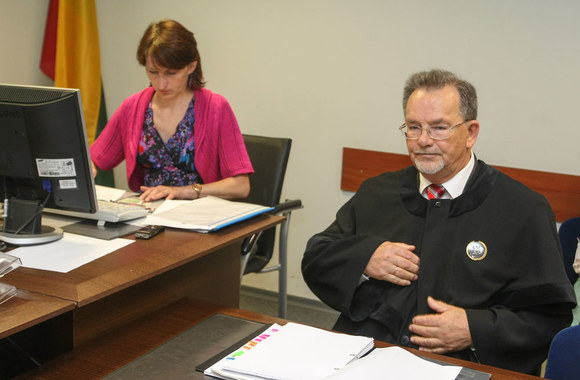 A.Macijausko advokatas