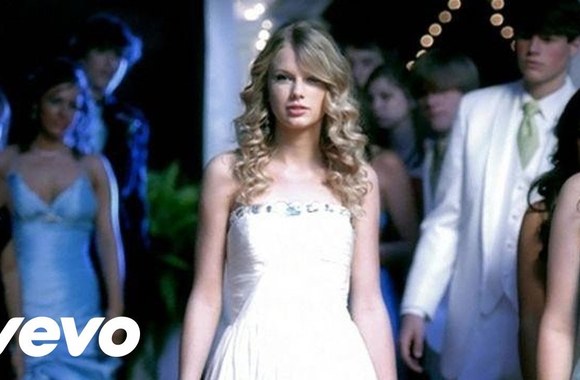 taylor-swift-you-belong-with-me
