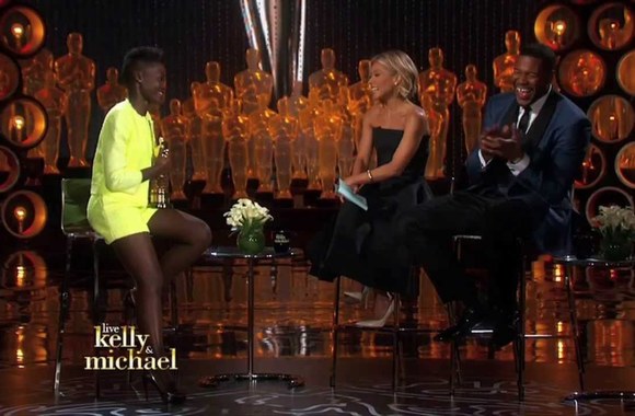 VIDEO kadras: Pirmasis Lupitos Nyong\'o interviu laimėjus „Oskarą“