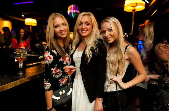 Šeštadienio linksmybės kokteilių bare „Pantera“