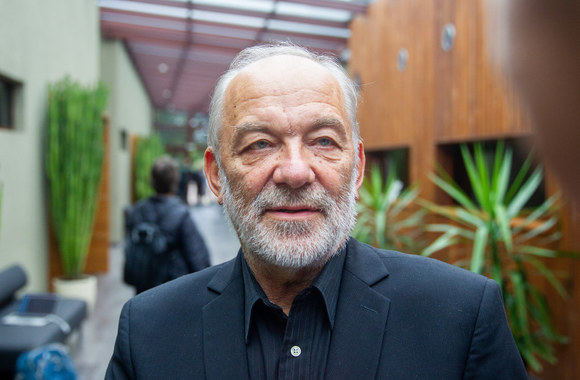 Atsisveikinama su Rimgaudu Karveliu / Irmanto Gelūno / „Žmonės Foto“ nuotr.