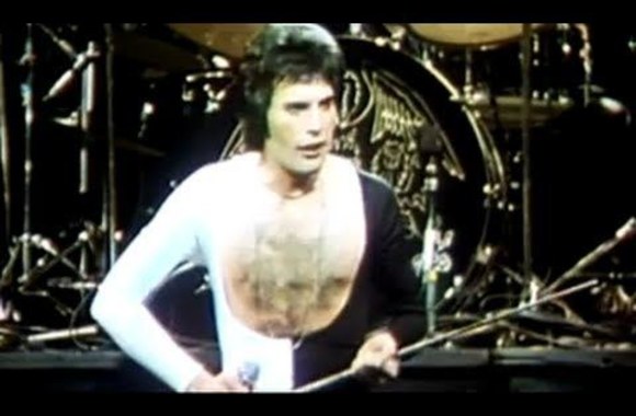 queen-we-are-the-champions-official-video