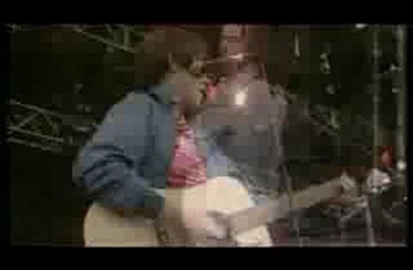 VIDEO kadras: Republic of Loose – Break („Oxegen” festivalis)