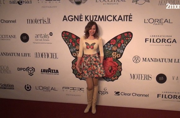 VIDEO kadras: Agnės Kuzmickaitės kolekcija „Kasdienybės karalienė“