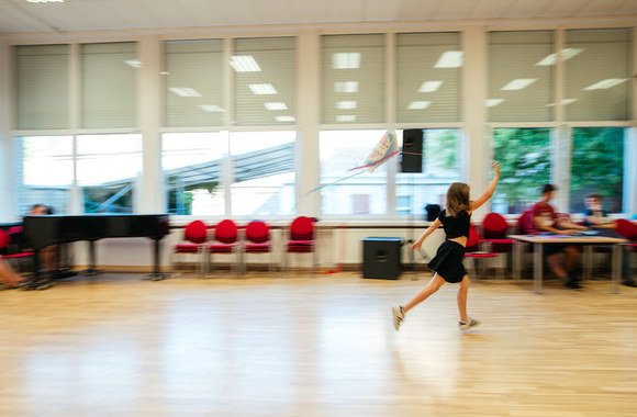 Vaikų gynimo dieną Marius Brūzga savanoriams ir jų mažiesiems draugams surengė koncertą