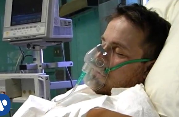 VIDEO kadras: „Rudimental“ su Ella Eyre – „Waiting All Night“