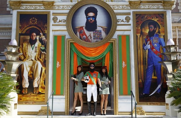 „Diktatoriaus“ premjera Kanų kino festivalyje