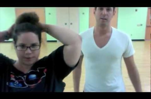 VIDEO kadras: Whitney Thore šokių serija „Fat Girl Dancing“