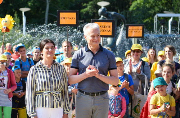 Prezidentas dalyvauja akcijoje „Pasveikink jūrą Palangoje“