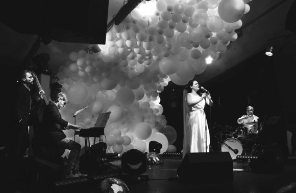 Koncertas „Jazz Night In White“