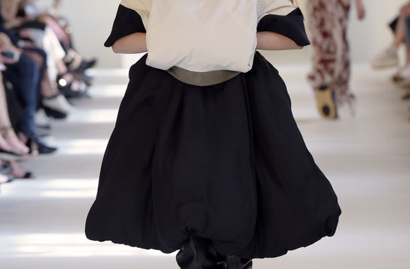 „Maison Margiela“ 2016 m. rudens-žiemos aukštosios mados kolekcijos modelis