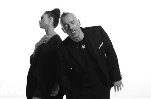 Eros Ramazzotti - Fino All'Estasi ft. Nicole Scherzinger