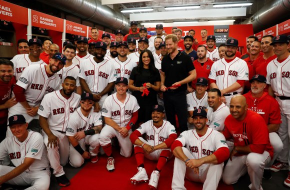 Meghan Markle ir princas Harry apsilankė beisbolo rungtynėse/Vida Press nuotr.