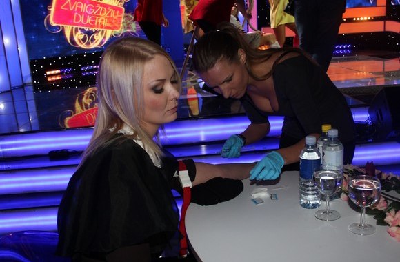 Natalijai Bunkei – vaistų injekcija