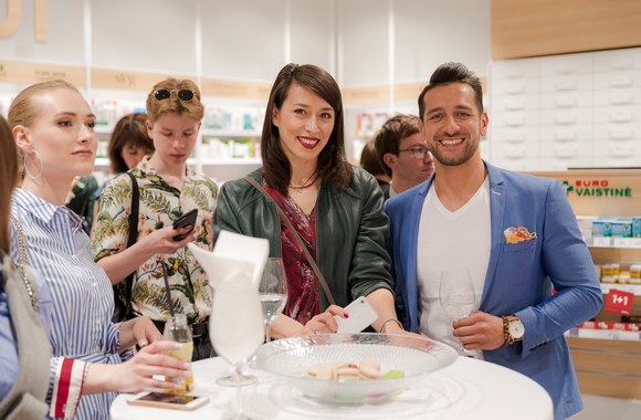 Naujos vaistinės atidarymas/Organizatorių nuotr.