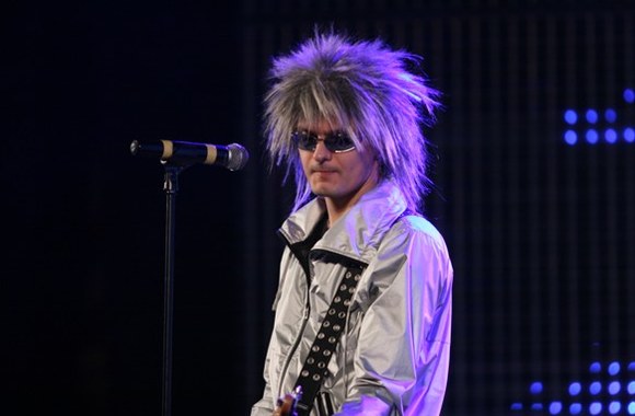 Scenoje pasirodė ir Igoris Kofas. 