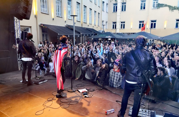 „Colours of bubbles“ koncertas Vilniuje