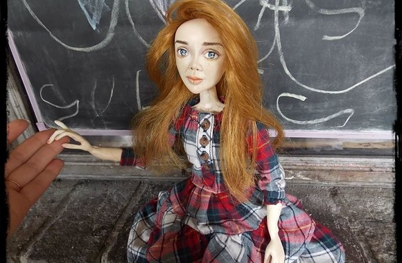 Pagal Eglės Grėbliauskaitės-Tursienės išvaizdą sukurta lėlė