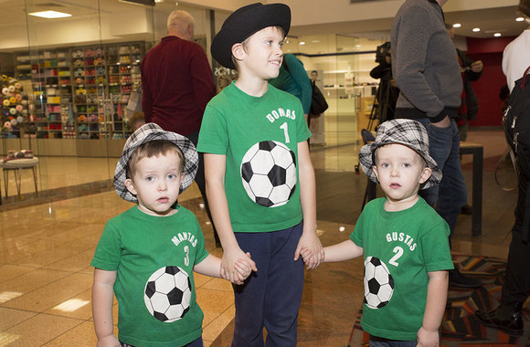 Dvynių ir trynių konkurso „Twins Peak 2016“ finalas