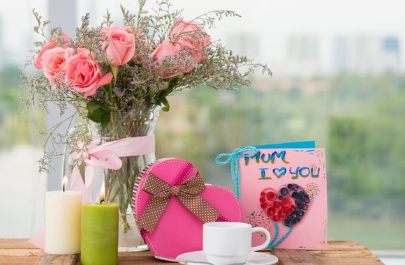 Siūlykite dovanų idėjas mamai!