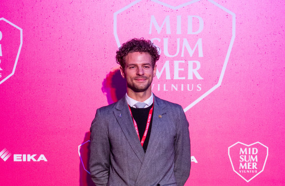 Eimunto Nekrošiaus spektaklis „Bado Meistras“/Pauliaus Peleckio/„ŽMONĖS Foto“ nuotr.