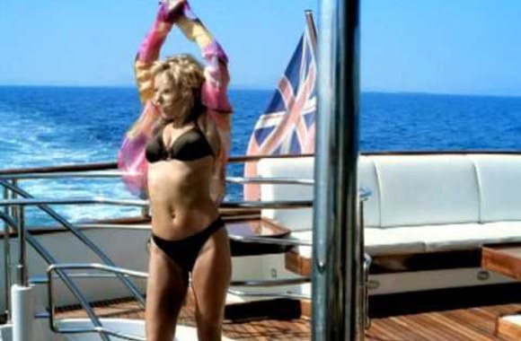 VIDEO kadras: Geri Halliwell - Mi Chico Latino 