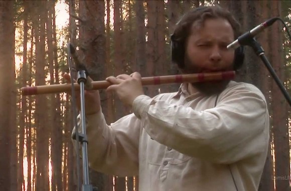 VIDEO kadras: „4Fun“ – „Crystal Echoes“ 