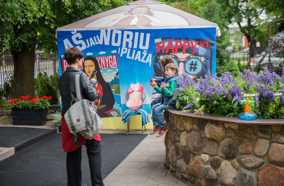 „Happy 365“ antrojo gimtadienio akimirka