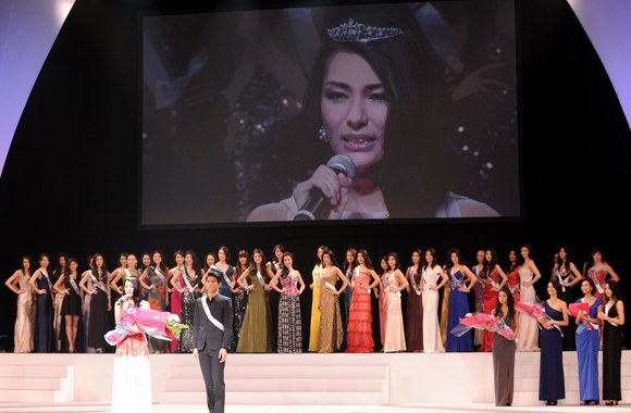 „Mis Japonija 2013“ grožio konkurso akimirka