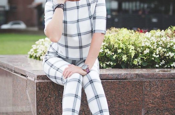 Dizainerės Linos Zaveckienės kurti drabužiai rudeniui