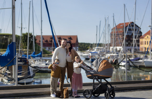 Juozas Butnorius ir Gražina Butnorienė su vaikais / Asmeninio albumo nuotr.