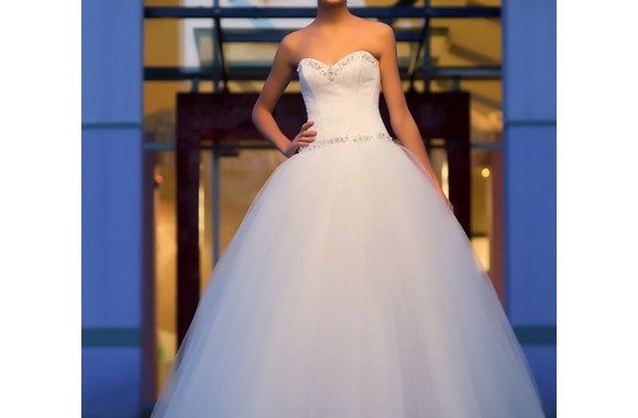 Dorotos pasirinkta suknelė