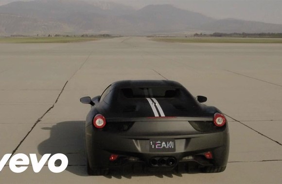 iggy-azalea-team-explicit