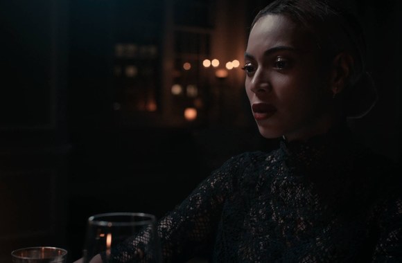 VIDEO kadras: Beyonce – „Jealous“