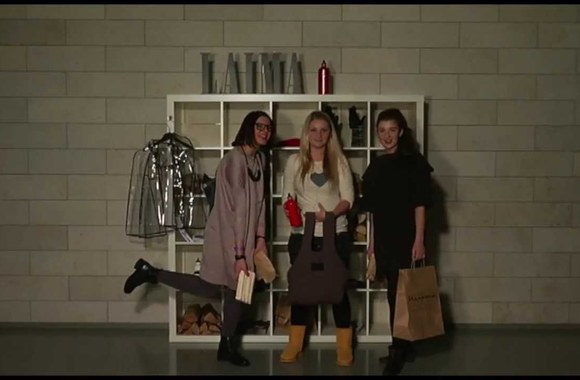 VIDEO kadras: Konkurso „Injekcija“ svečiai įsiamžino žurnalo „Laima“ mini fotostudijoje