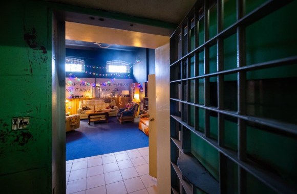 Serialo „Stranger Things“ gerbėjai gali išsinuomoti Lukiškių kalėjimo kamerą, kur vyko filmavimas / Olgos Posaskovos nuotr.