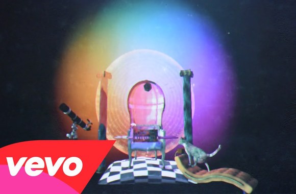 unknown-mortal-orchestra-multi-love-official-video