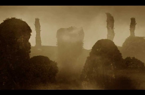 VIDEO kadras: „Within Temptation“ gerbėjams pristato naujausią albumą „Hydra“