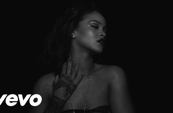 rihanna-kiss-it-better-explicit