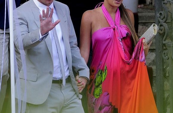 „Barcelona“ komandos puolėjas Lionelis Messi su drauge Antonella Roccuzzo