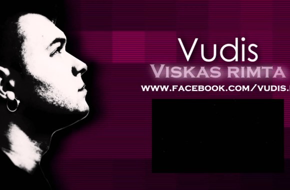 VIDEO kadras: Arvydas Martinėnas-Vudis pristato dainą „Viskas rimta“