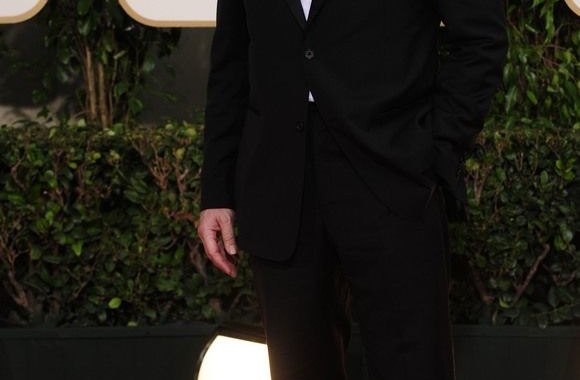 2-3 vieta – Hughas Laurie – 18 mln. JAV dolerių