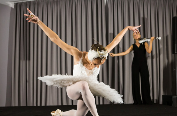 Vakaras Olgos Konošenko garbei – ji pristatė naujus lietuvės kurtus kvepalus