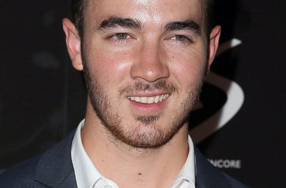 Kevinas Jonas švenčia 26-ąjį gimtadienį