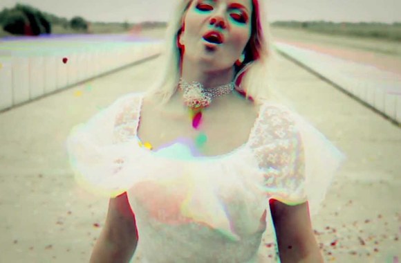 VIDEO kadras: Margaret feat. Snowcats – Sundance